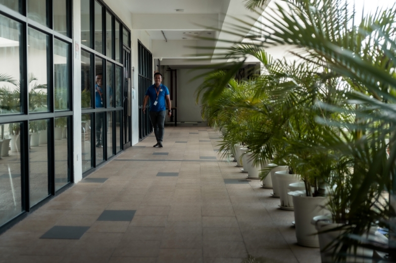 フィリピン留学 Cebu21 - CIA-HALLWAY-2